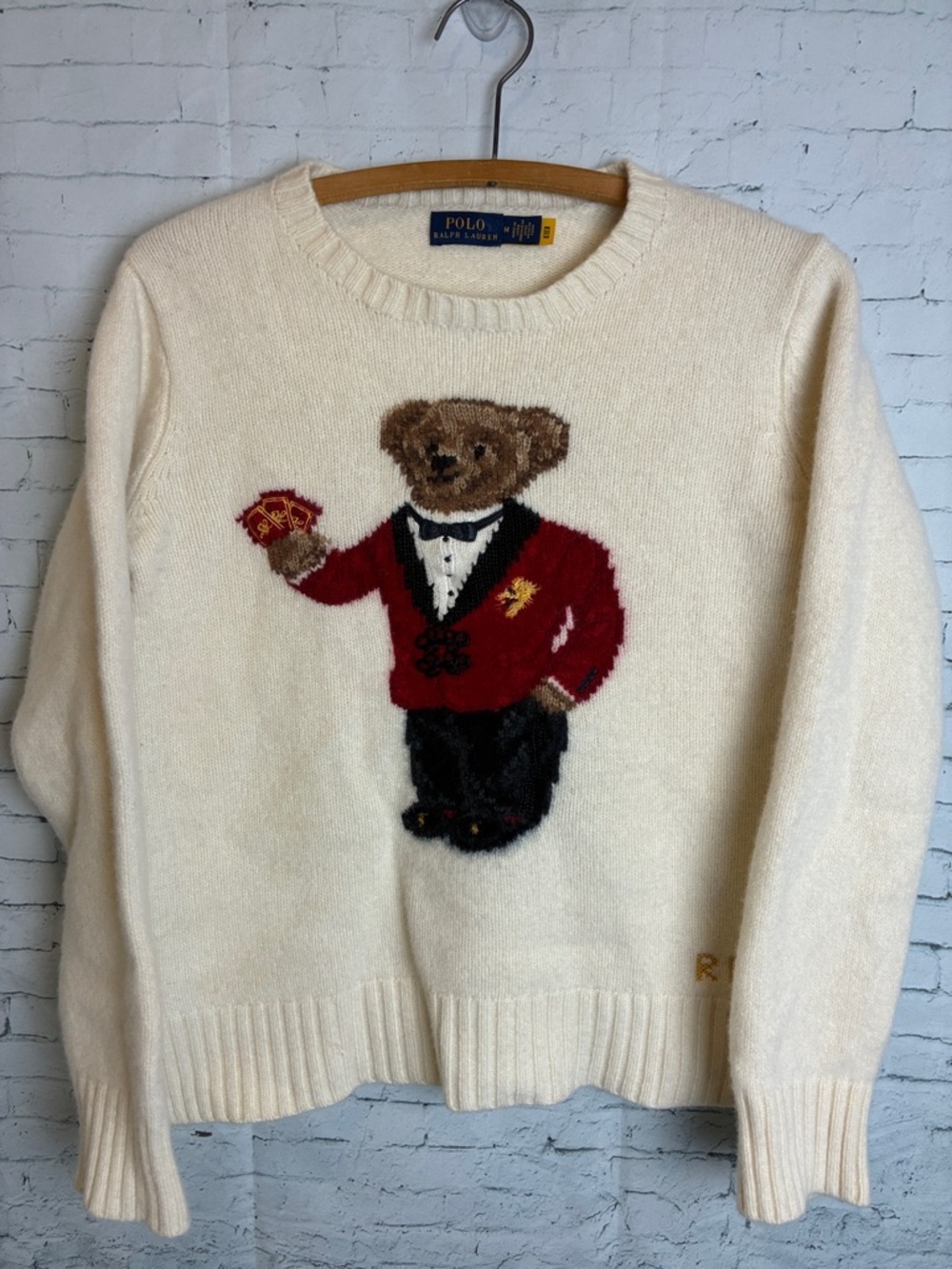 Polo Ralph Lauren Lunar New Year Polo Bear Crewneck Sweater in Cream Medium Rare - Picture 6 of 15